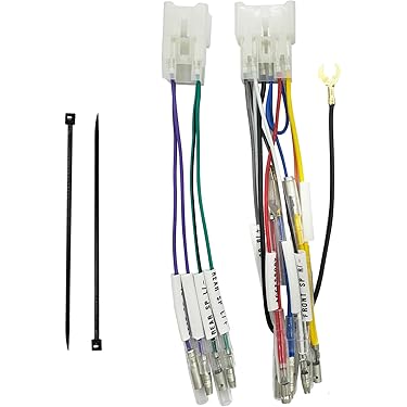 Amazon.co.jp 最新リリース: カーナビ・カーオーディオ取り付けキット